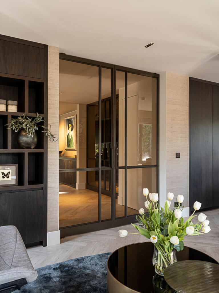 Stalen deuren in luxe villa op de Utrechtse Heuvelrug - De Rooy Steel Doors