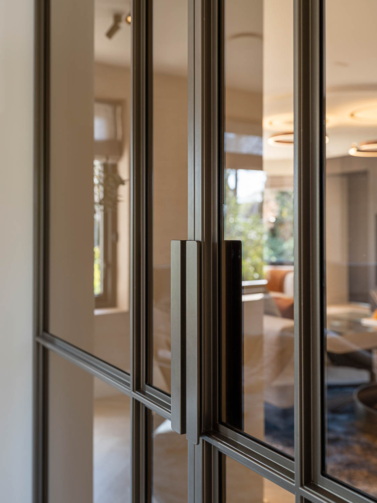 Stalen deuren in luxe villa op de Utrechtse Heuvelrug - De Rooy Steel Doors