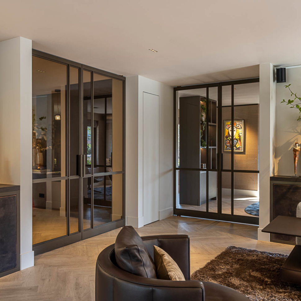 Stalen deuren in luxe villa op de Utrechtse Heuvelrug - De Rooy Steel Doors