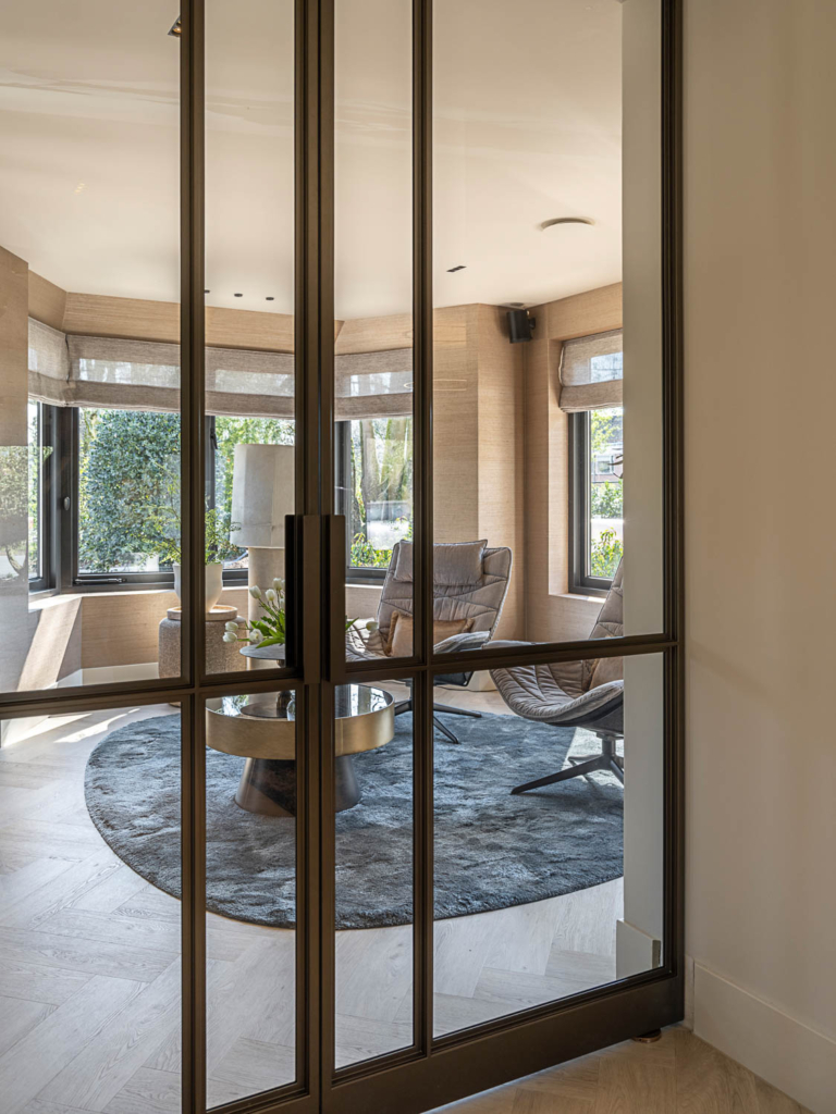 Stalen deuren in luxe villa op de Utrechtse Heuvelrug - De Rooy Steel Doors
